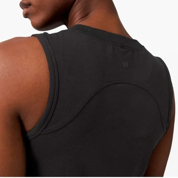Lululemon | Cinch me up front tank - Picture 3 of 9